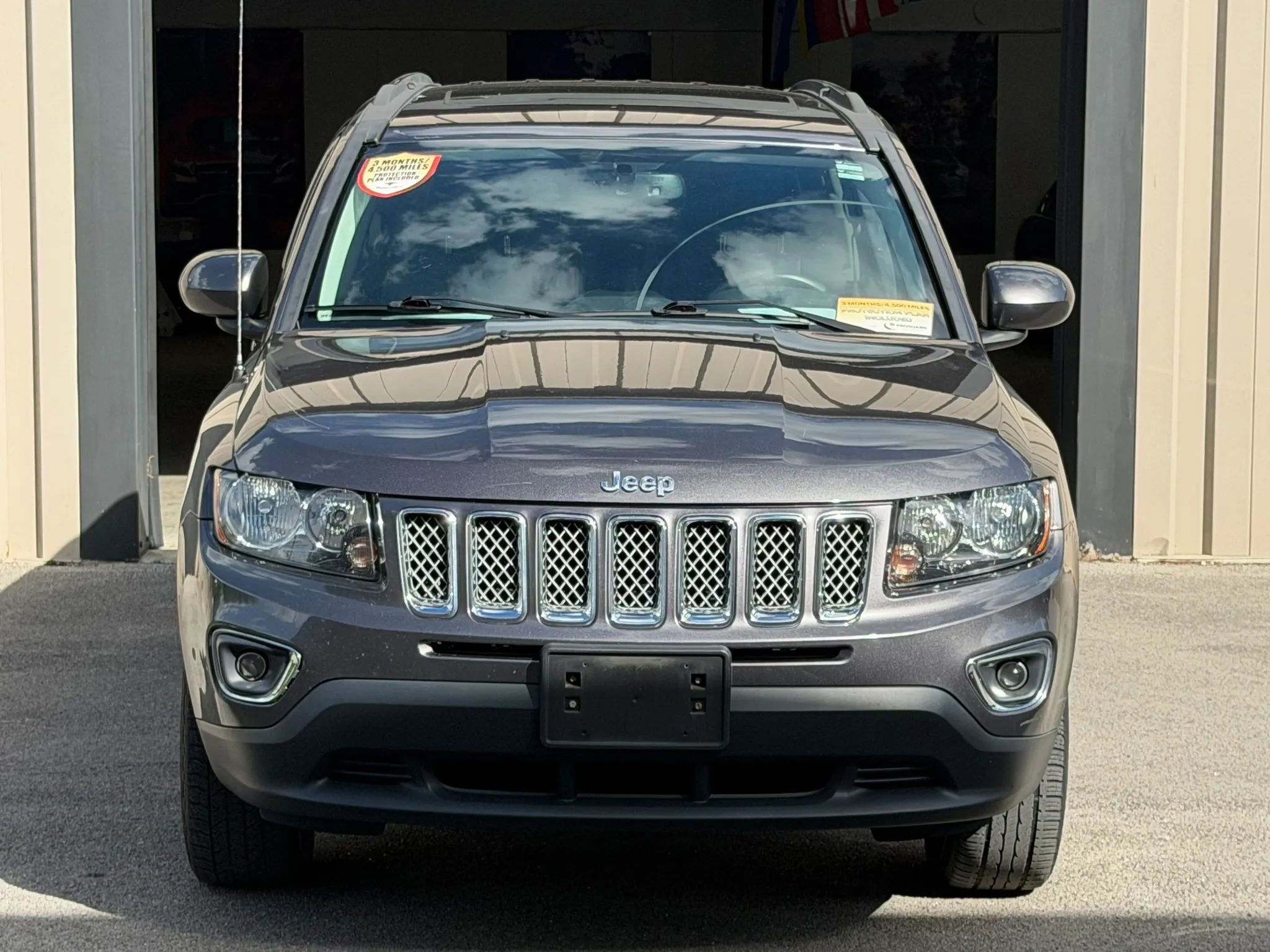 Used 2016 Jeep Compass High Altitude AWD/4WD image 2