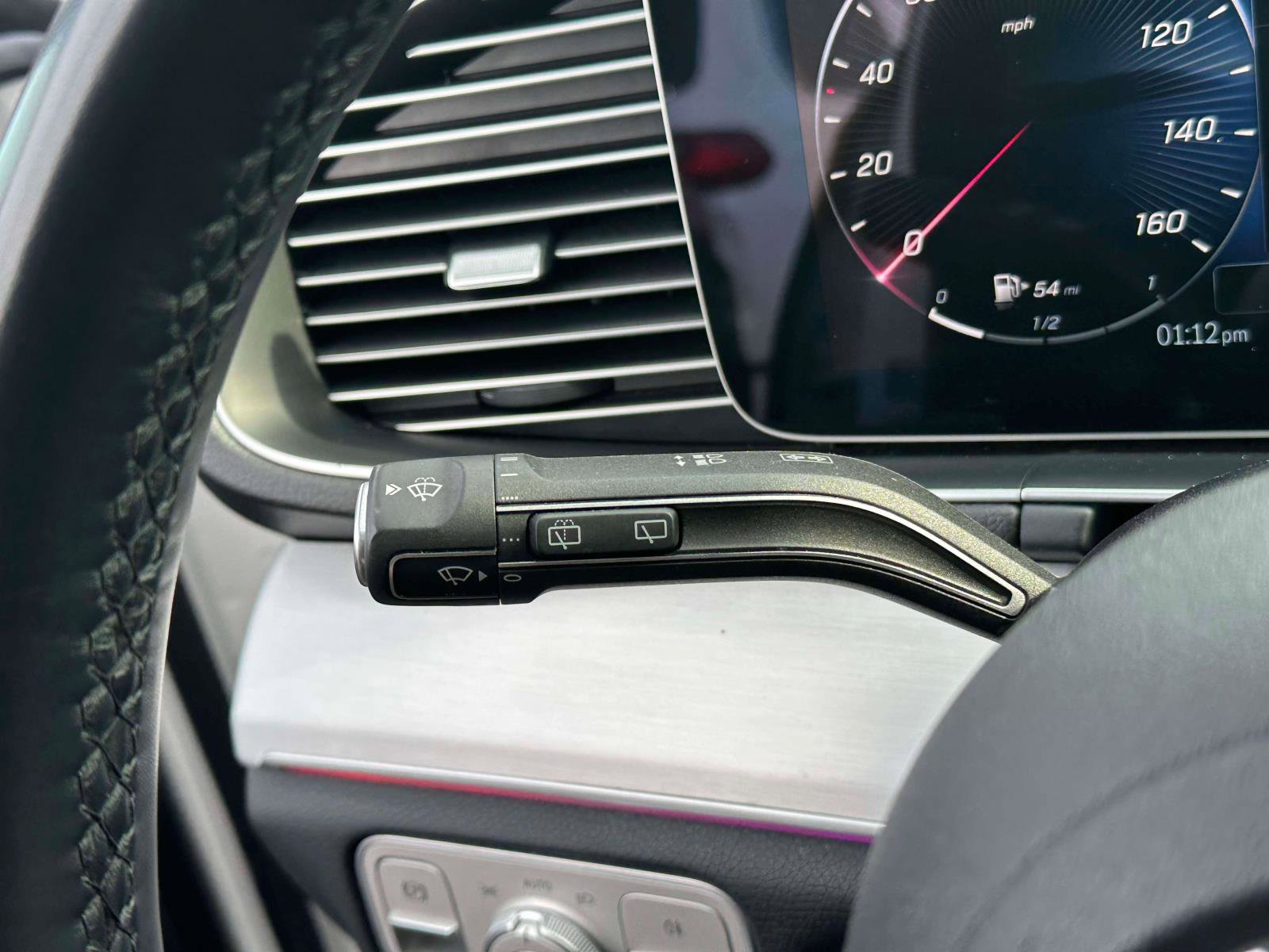 Used 2024 Mercedes-Benz GLE 450e GLE 450e Plug-In Hybrid 4MATIC image 25