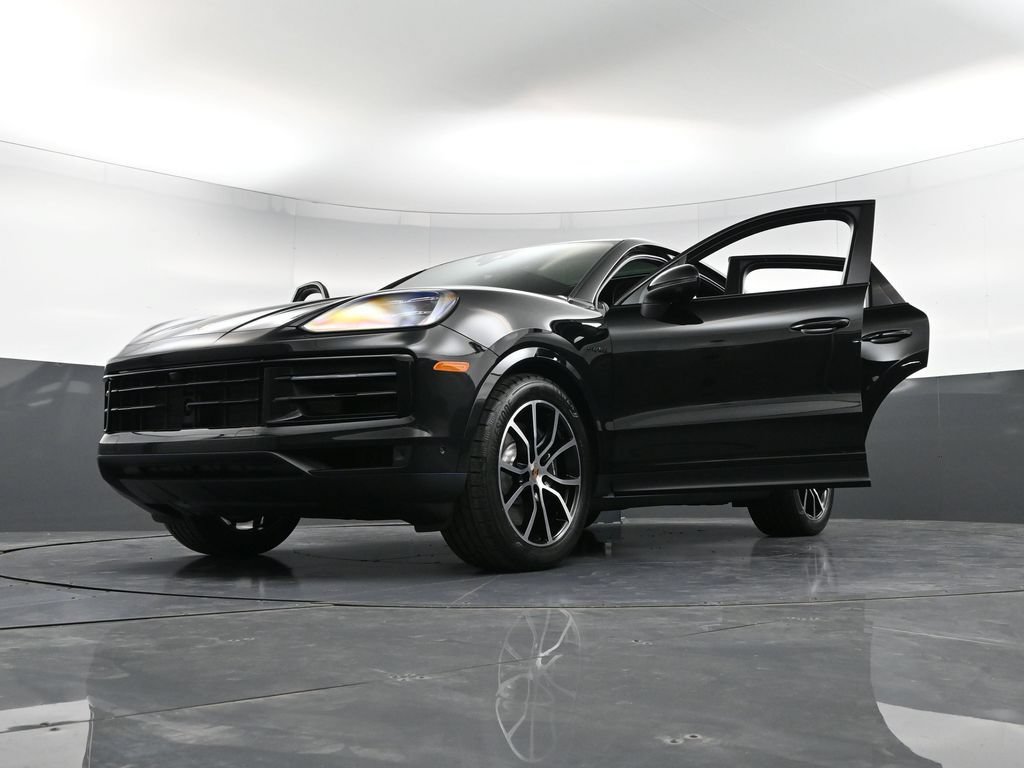 New 2026 Porsche Cayenne E-Hybrid Coupe AWD/4WD image 40