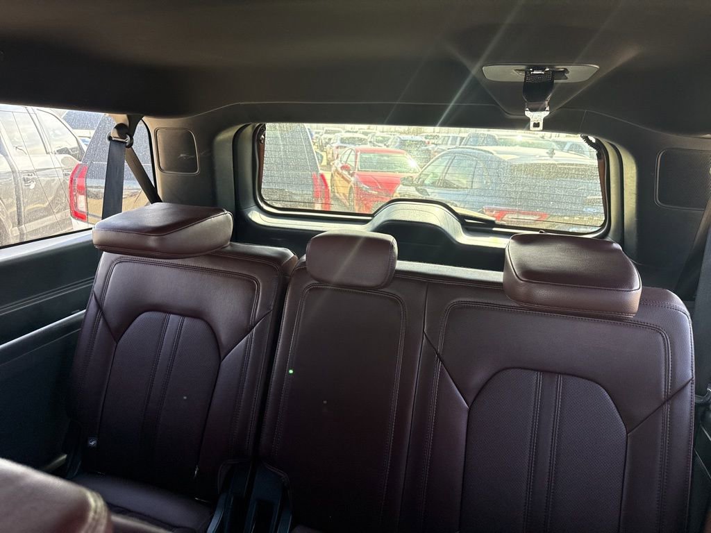 Used 2024 Ford Expedition Max Limited image 8