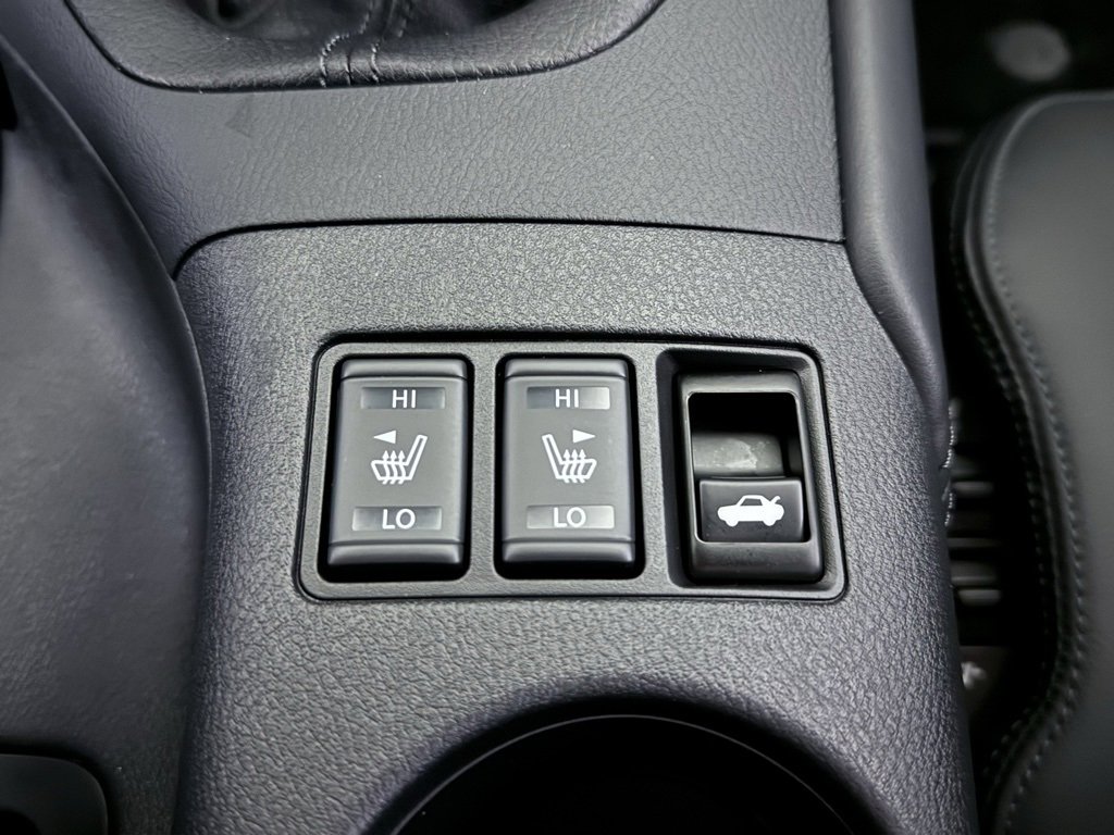 Used 2025 Nissan Z Performance w/ Floor Mat Package image 32