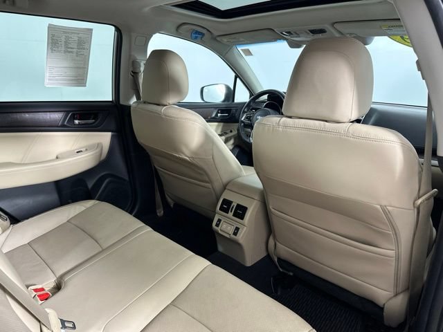 Used 2019 Subaru Outback 2.5i Limited AWD/4WD image 28
