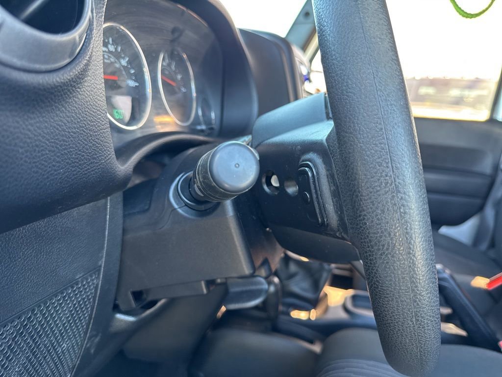 Used 2011 Jeep Wrangler Unlimited Sport AWD/4WD image 36