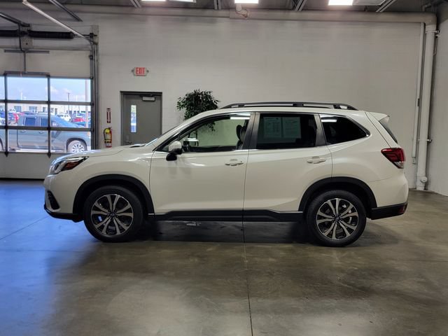Used 2023 Subaru Forester Limited AWD/4WD image 8