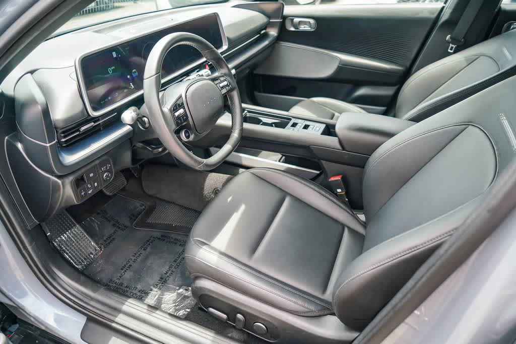 Used 2024 Hyundai Ioniq 6 SEL RWD image 17