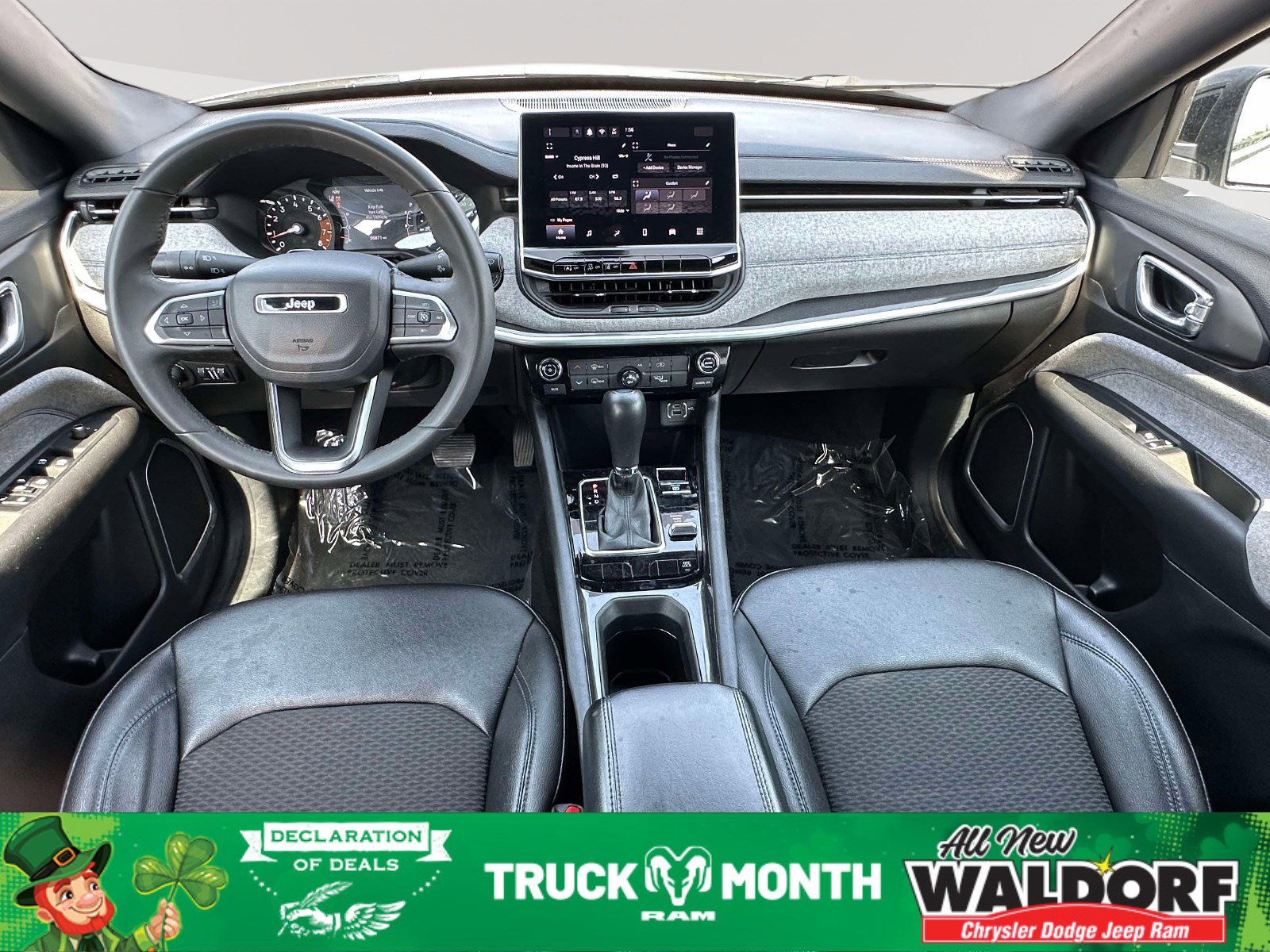 Used 2024 Jeep Compass Latitude image 7