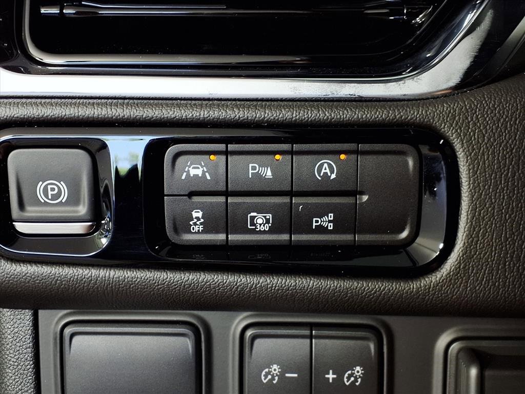 New 2026 GMC Yukon Denali image 11