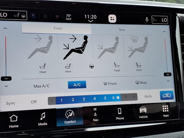 New 2027 Chrysler Pacifica Limited FWD image 13