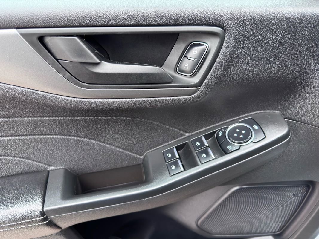 Used 2023 Ford Escape Active image 11