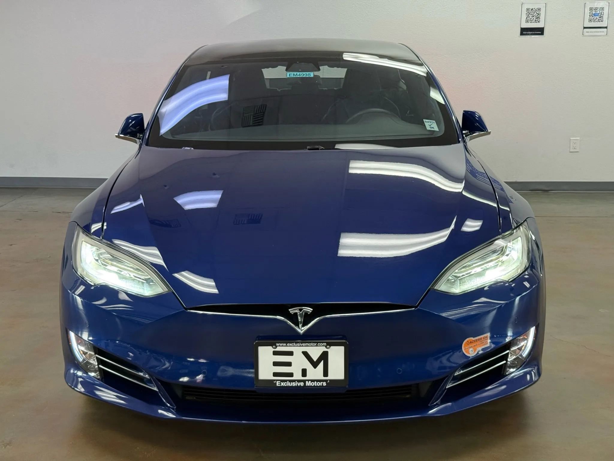 Used 2019 Tesla Model S Standard Range image 3