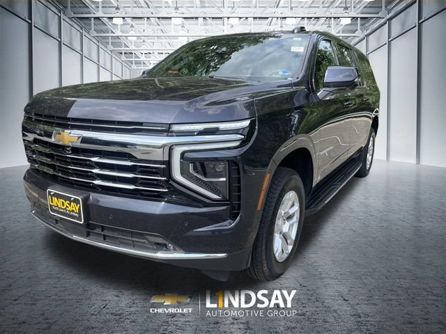 Certified 2026 Chevrolet Suburban LT w/ Comfort Package AWD/4WD image 4