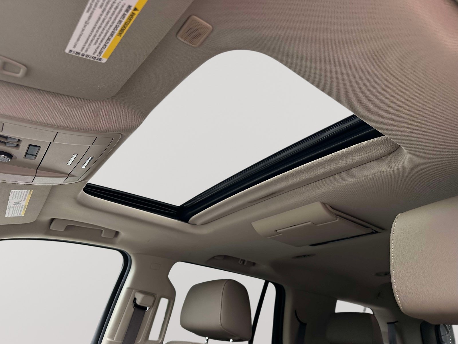 Used 2019 Chevrolet Tahoe Premier AWD/4WD image 8