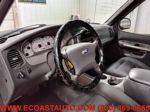 Used 2001 Ford Explorer Sport Trac 4x4 image 11