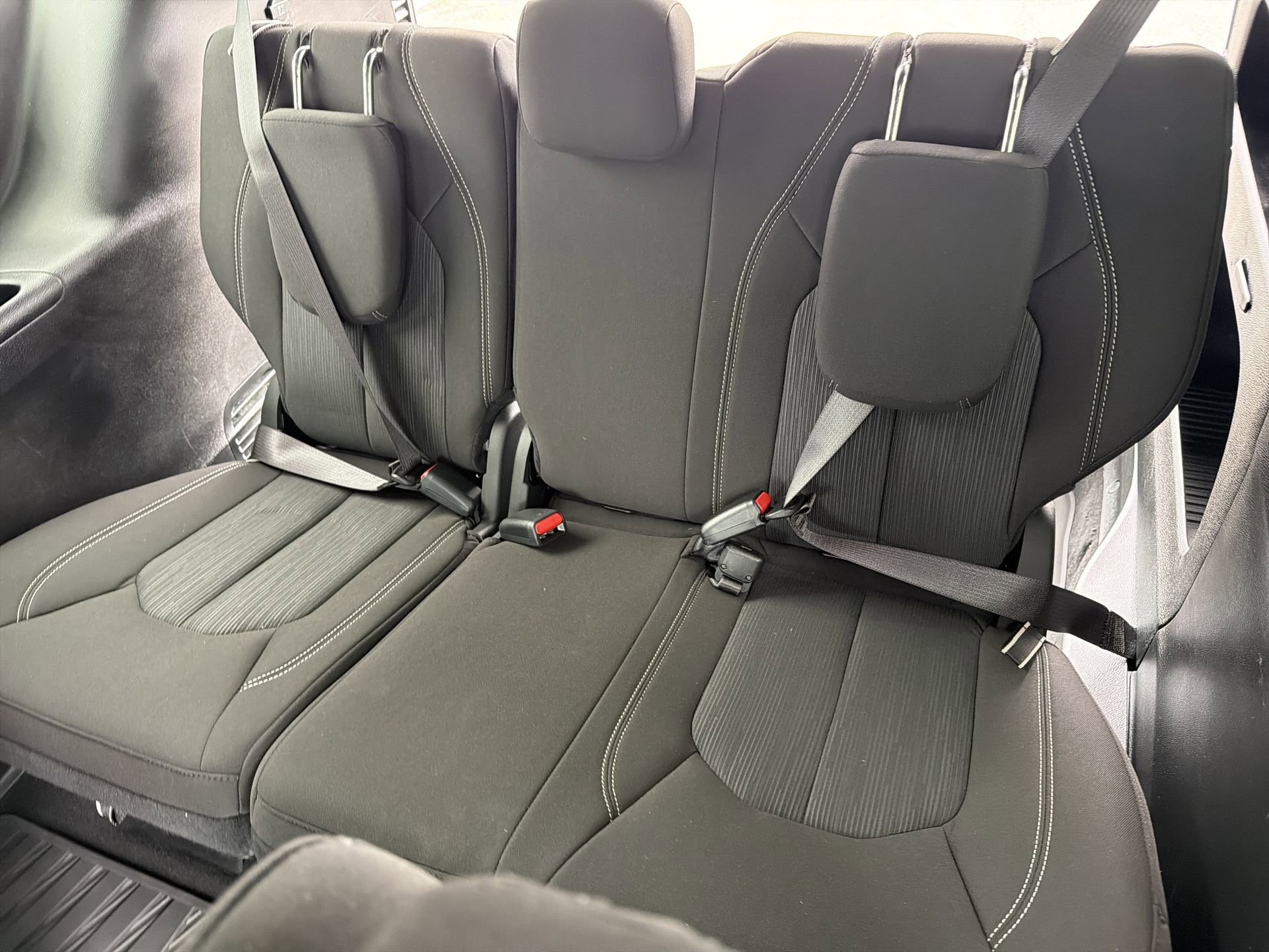 Used 2023 Chrysler Pacifica Touring image 24