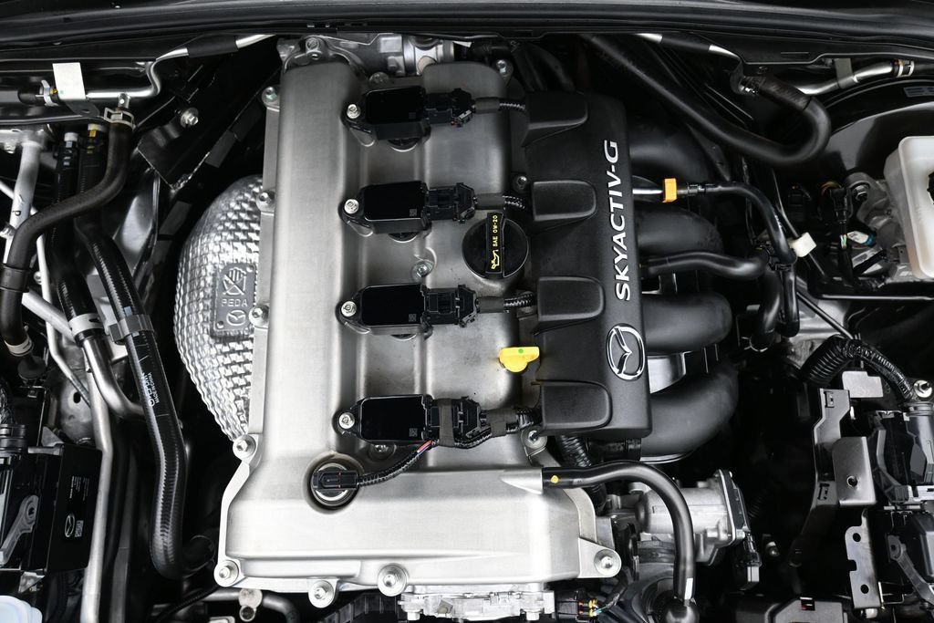 Used 2022 MAZDA MX-5 Miata Grand Touring w/ Weather Package RWD image 23