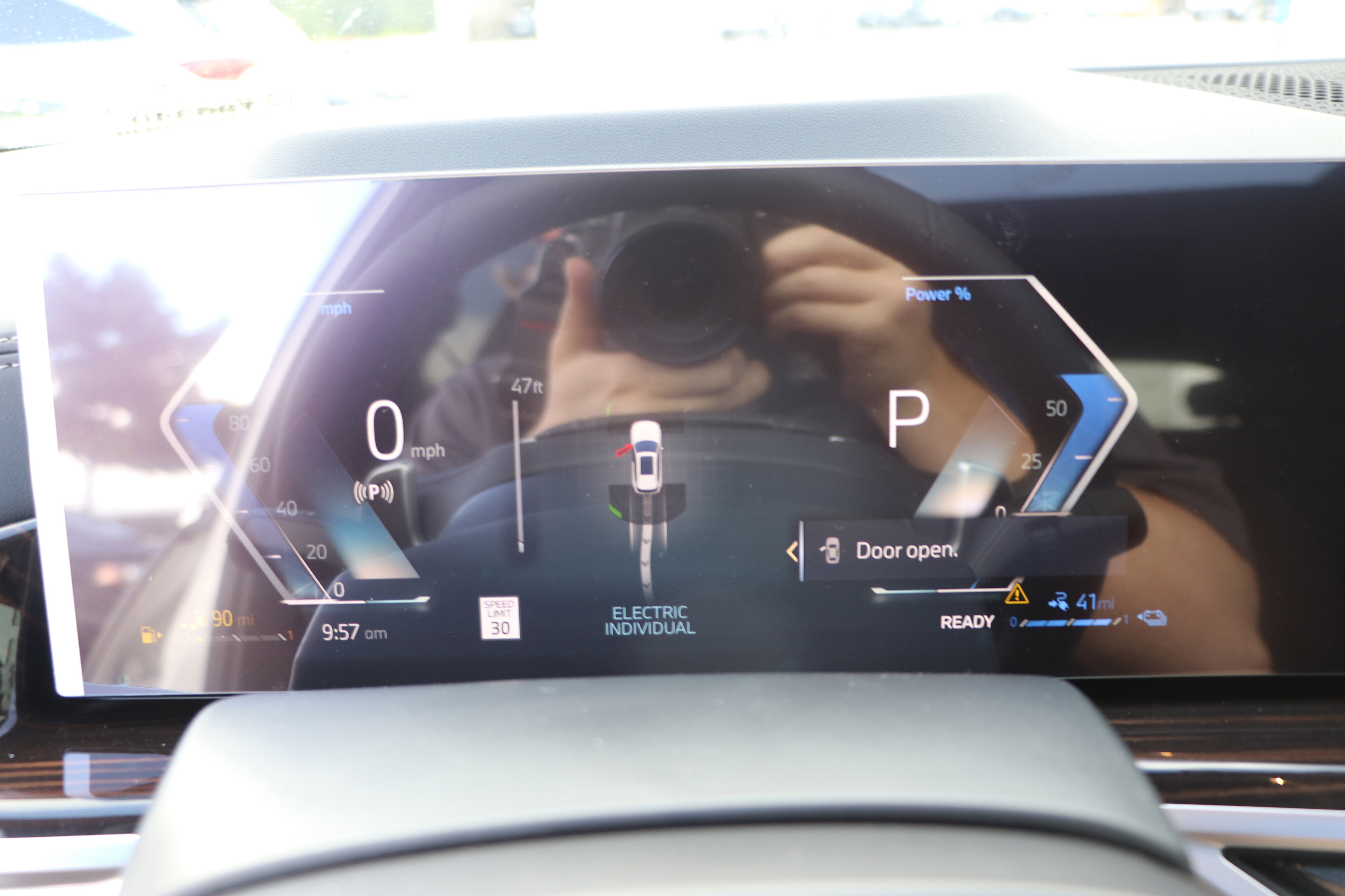 Used 2026 BMW X5 xDrive50e w/ Parking Assistance Package image 20