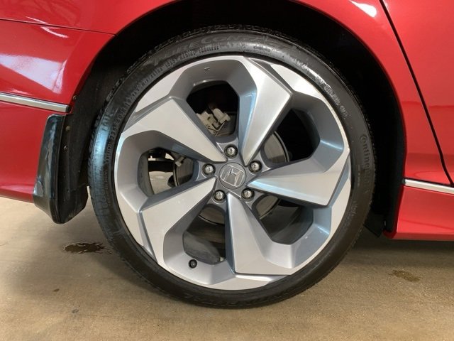 Used 2020 Honda Accord Touring image 39