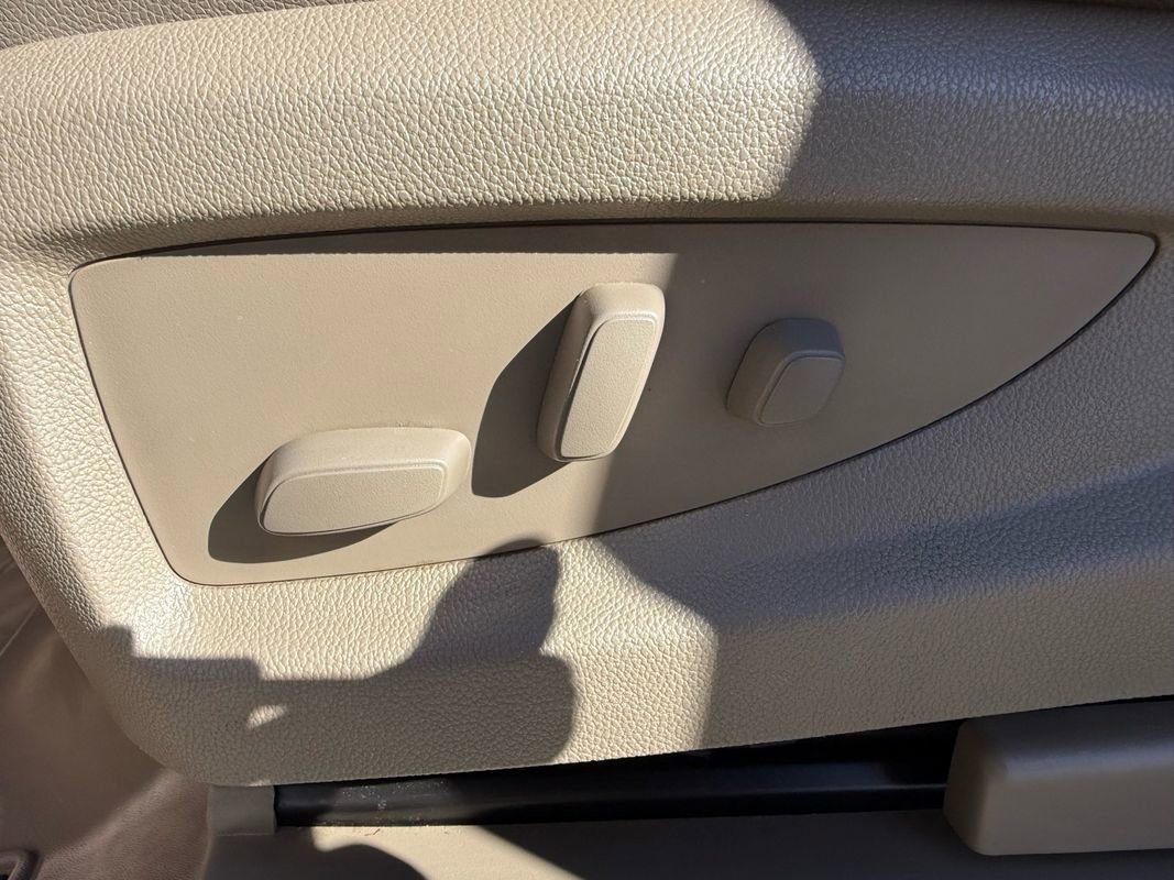 Used 2016 GMC Yukon SLT w/ Open Road Package image 20