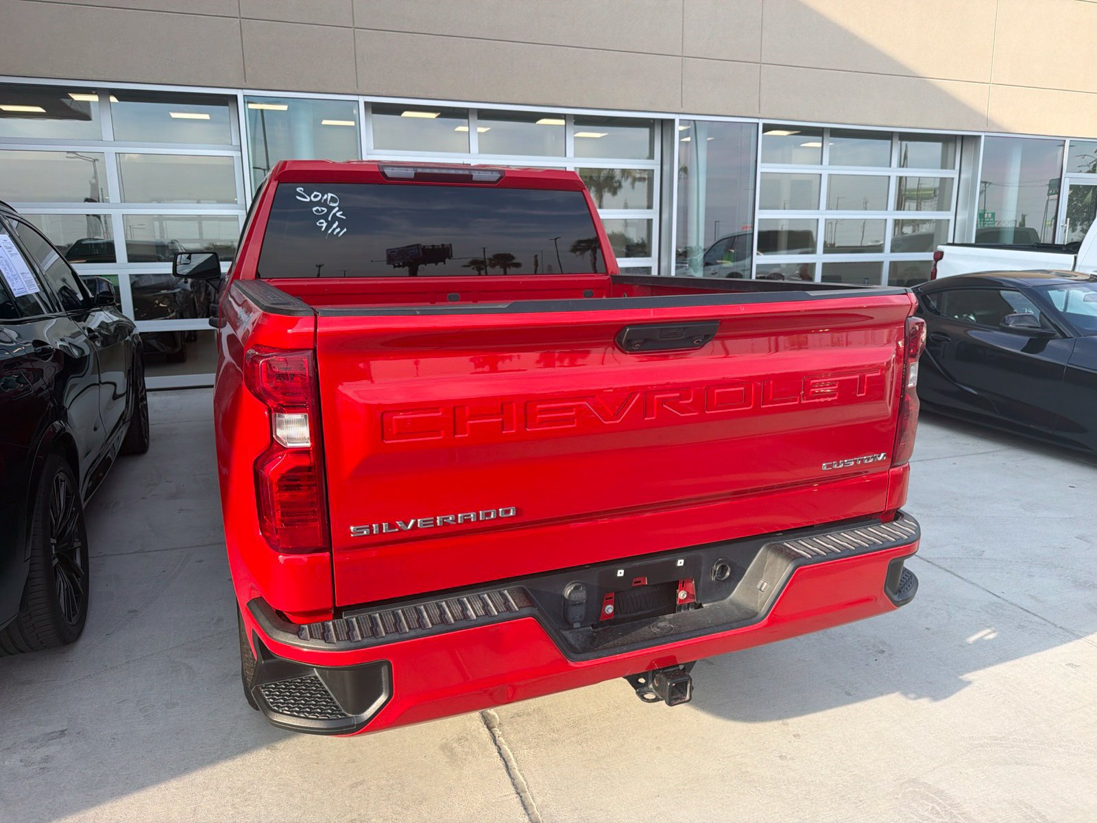 Used 2022 Chevrolet Silverado 1500 Custom AWD/4WD image 7