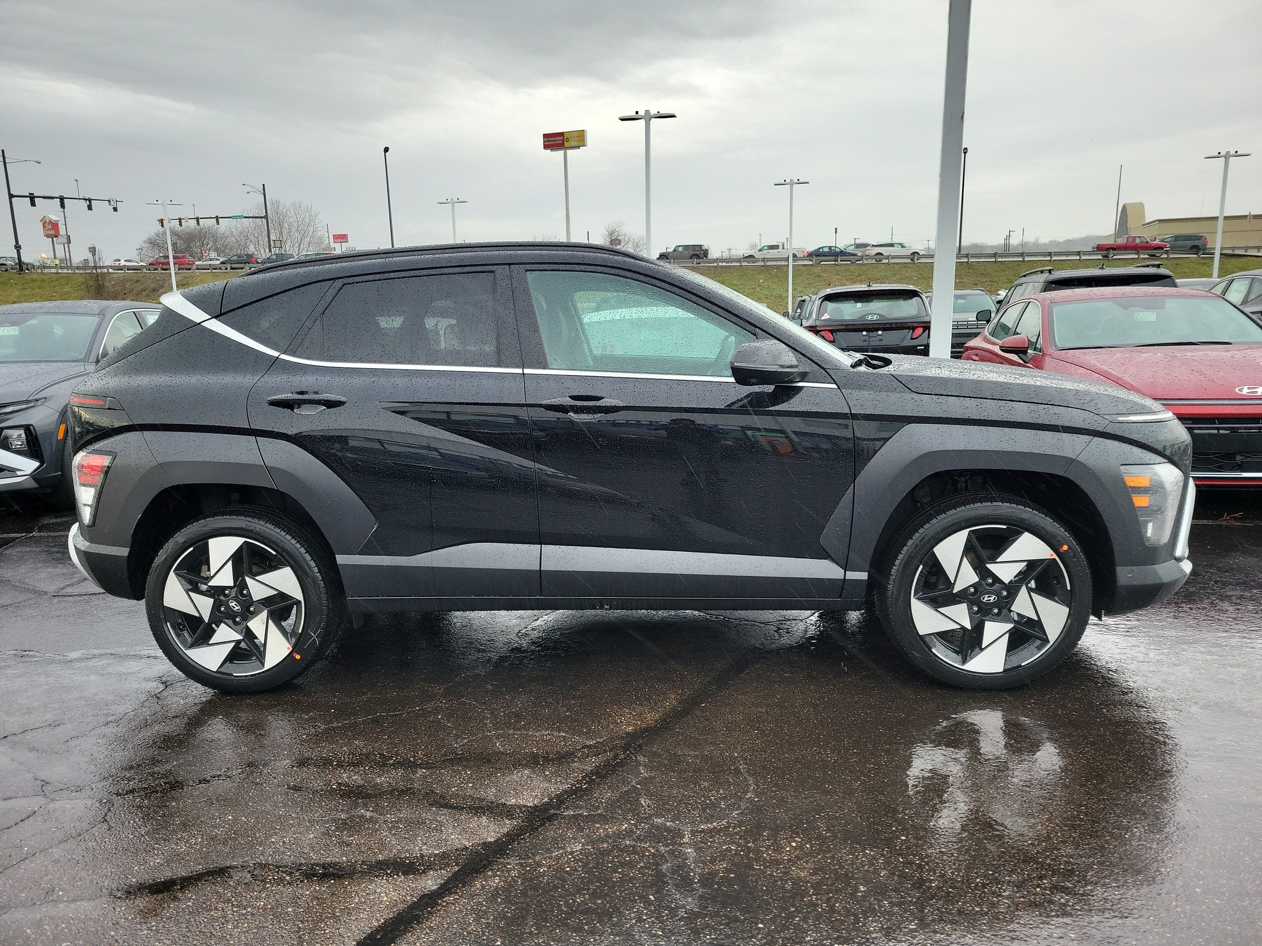 New 2026 Hyundai Kona Limited AWD/4WD image 3