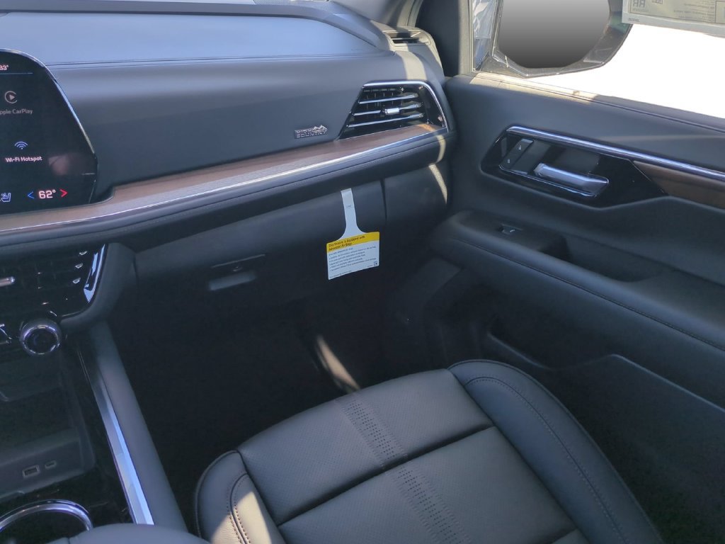 New 2026 Chevrolet Tahoe High Country w/ Sun And Tow Package AWD/4WD image 17