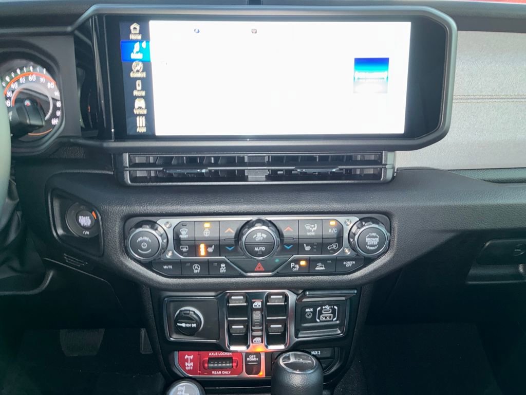 New 2026 Jeep Gladiator Willys image 18