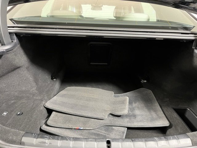 Certified 2023 BMW 760i xDrive image 22