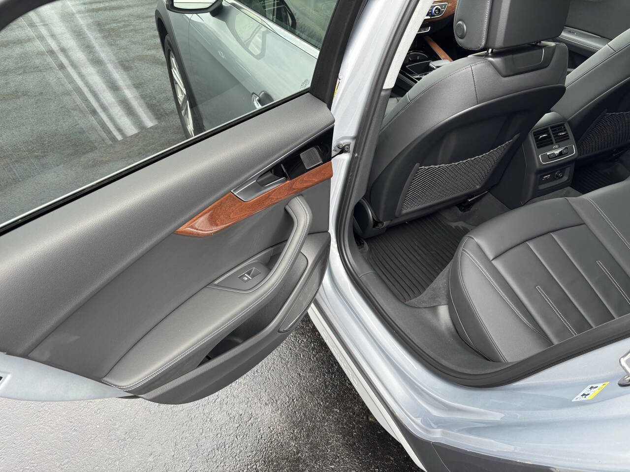 Used 2022 Audi A4 2.0T allroad Premium Plus image 16