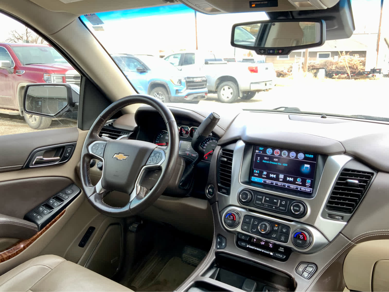 Used 2020 Chevrolet Tahoe Premier AWD/4WD image 38
