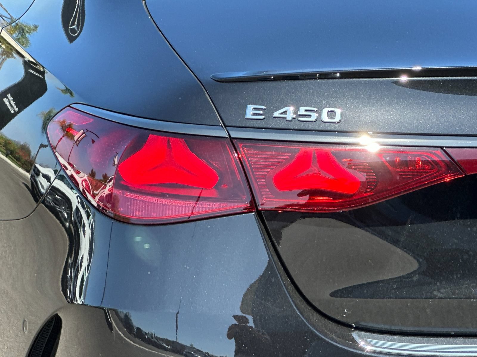 New 2027 Mercedes-Benz E 450 4MATIC Sedan image 33