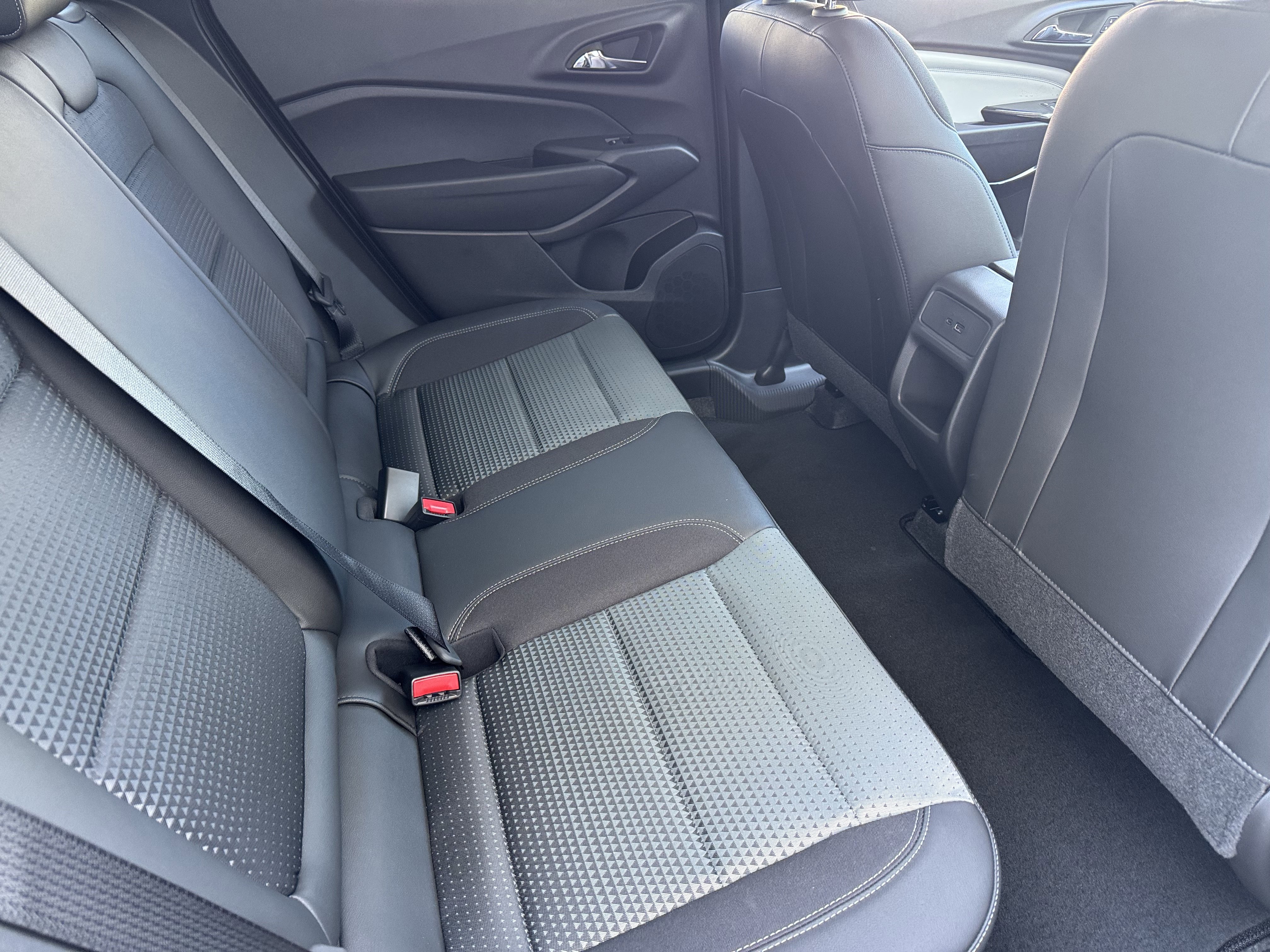 New 2026 Chevrolet Trax LT w/ Driver Confidence Package image 21