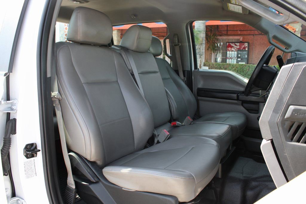 Used 2018 Ford F450 XL w/ Trailer Tow Package RWD image 38