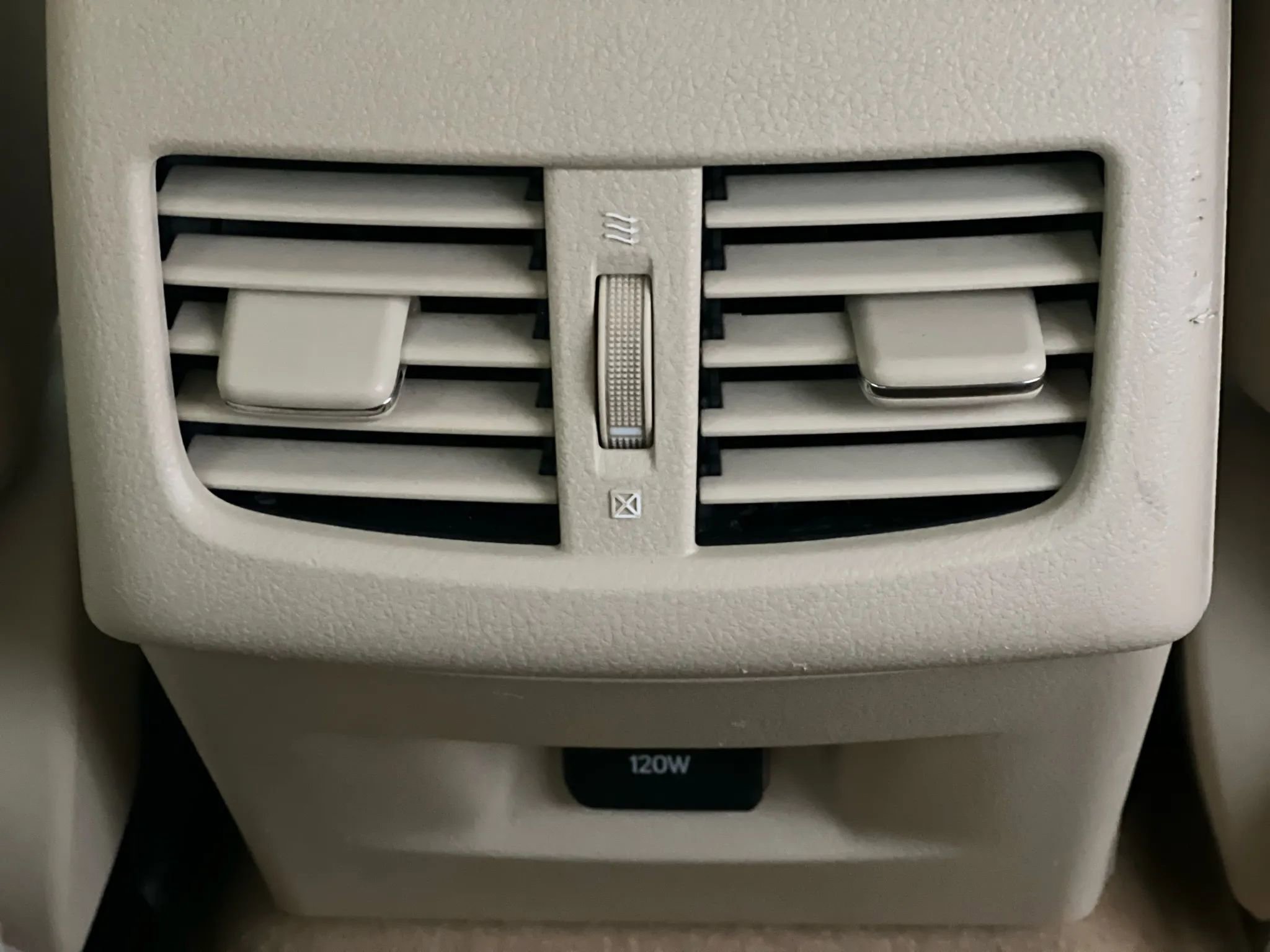 Used 2014 Lexus ES 350 ES 350 Sedan 4D w/ Premium Package image 25