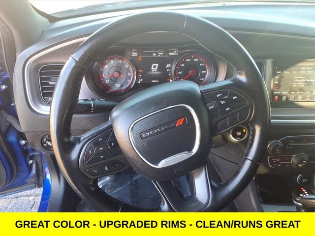 Used 2021 Dodge Charger SXT w/ Blacktop Package image 16