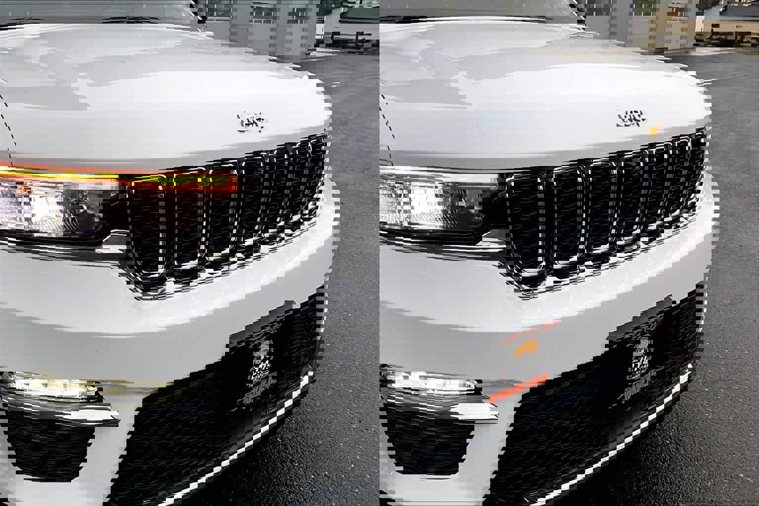 Used 2022 Jeep Grand Cherokee Limited 4xe w/ Luxury Tech Group II image 33