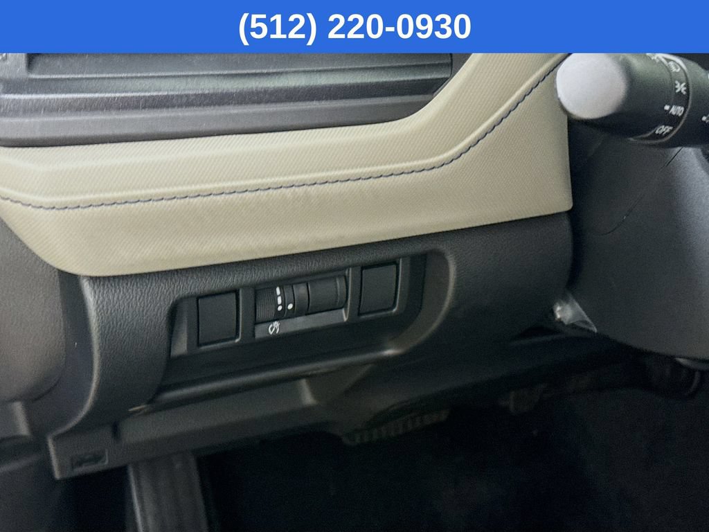Used 2026 Subaru Forester Premium AWD/4WD image 11