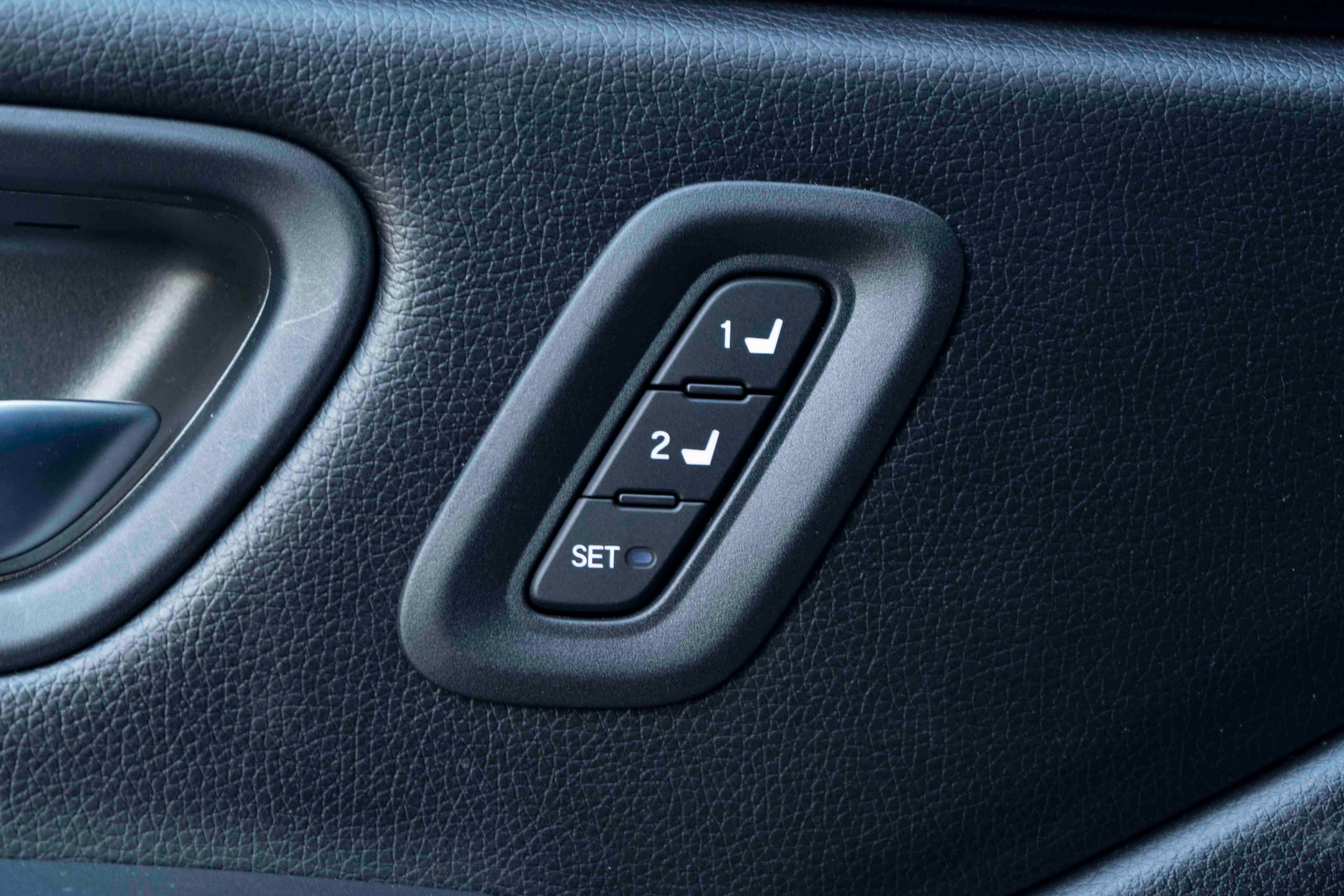 Used 2025 Honda Pilot Touring image 39