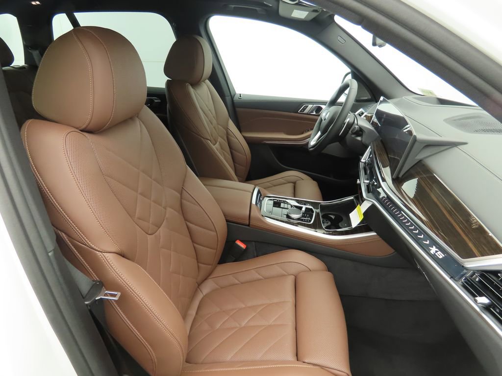 Certified 2026 BMW X5 sDrive40i w/ Premium Package RWD image 22