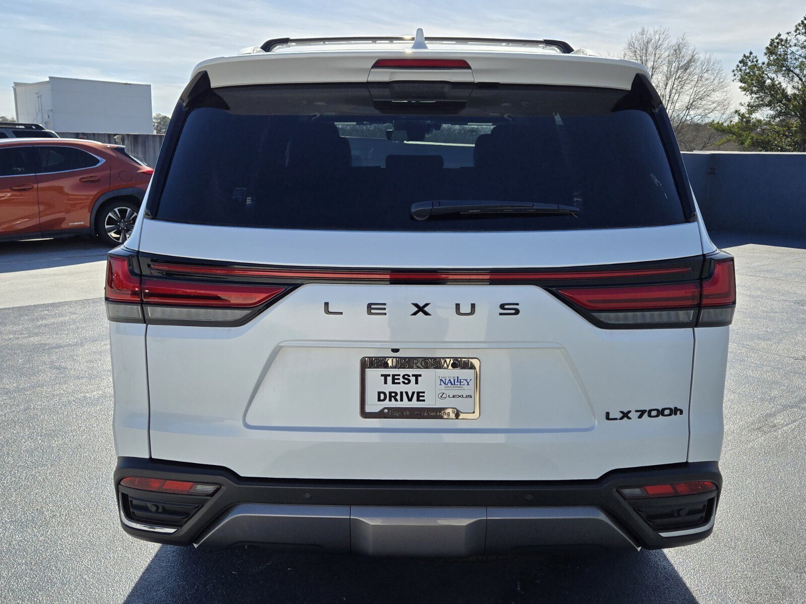 New 2026 Lexus LX 700h Luxury image 6