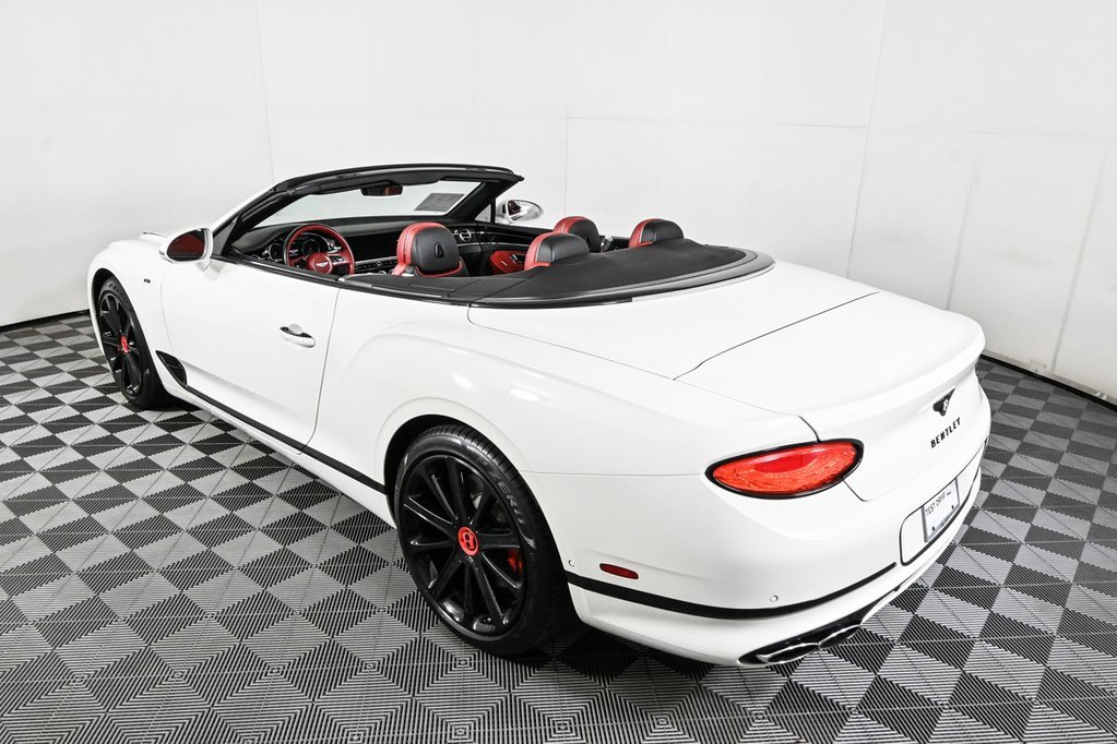 Used 2021 Bentley Continental GT image 5