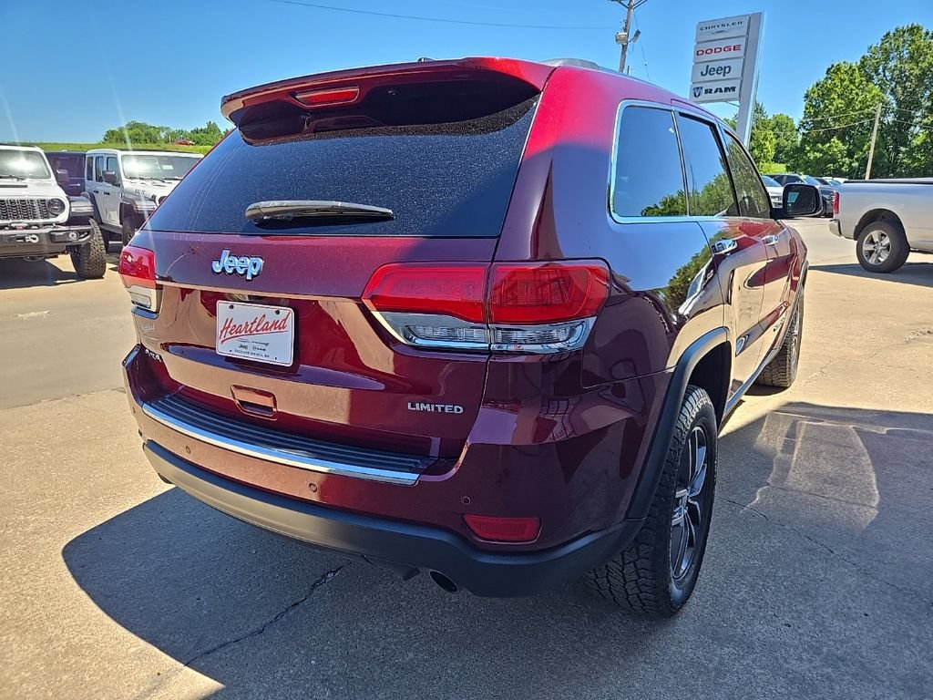Used 2018 Jeep Grand Cherokee Limited AWD/4WD image 10