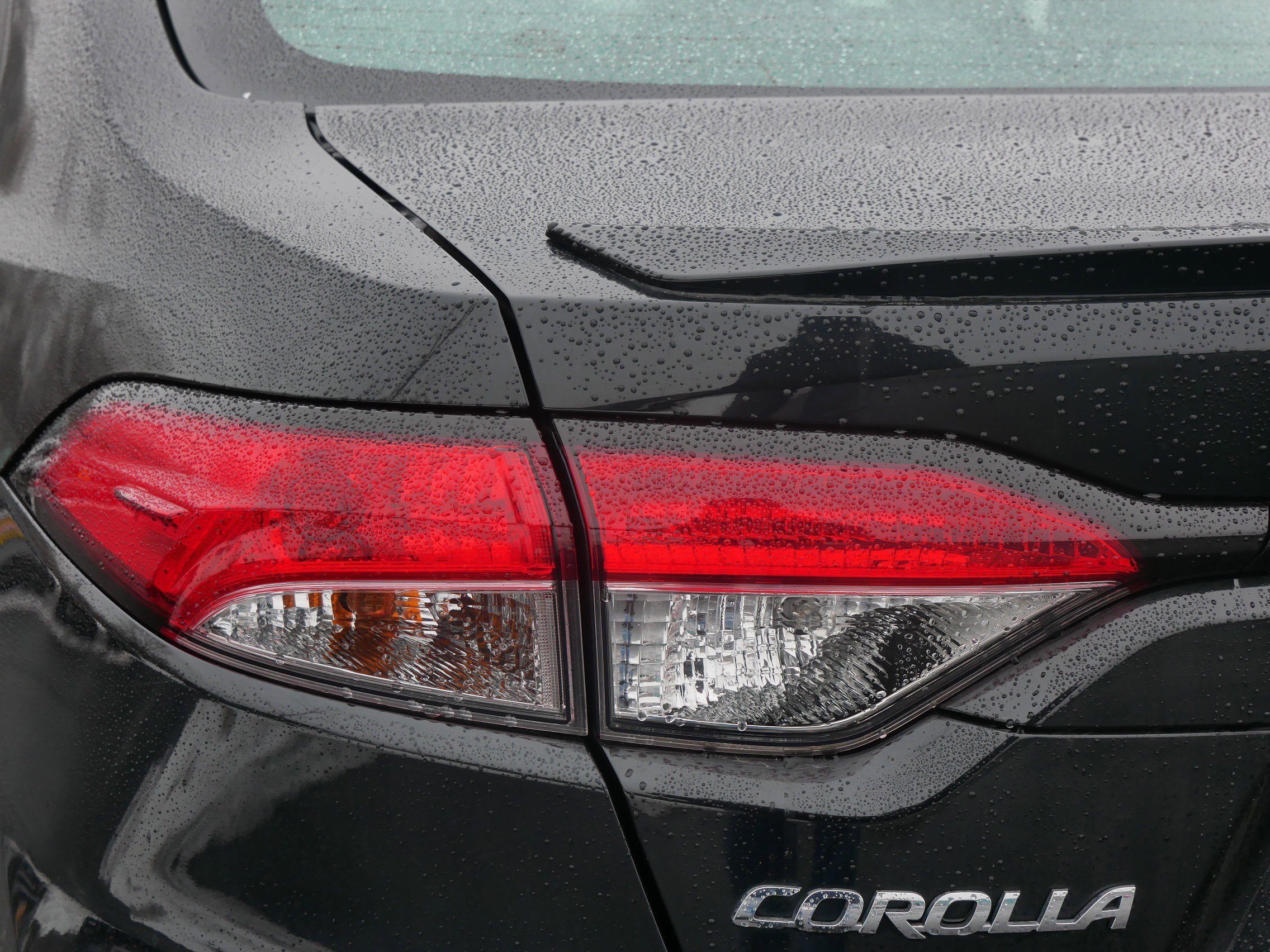 Used 2021 Toyota Corolla SE image 17