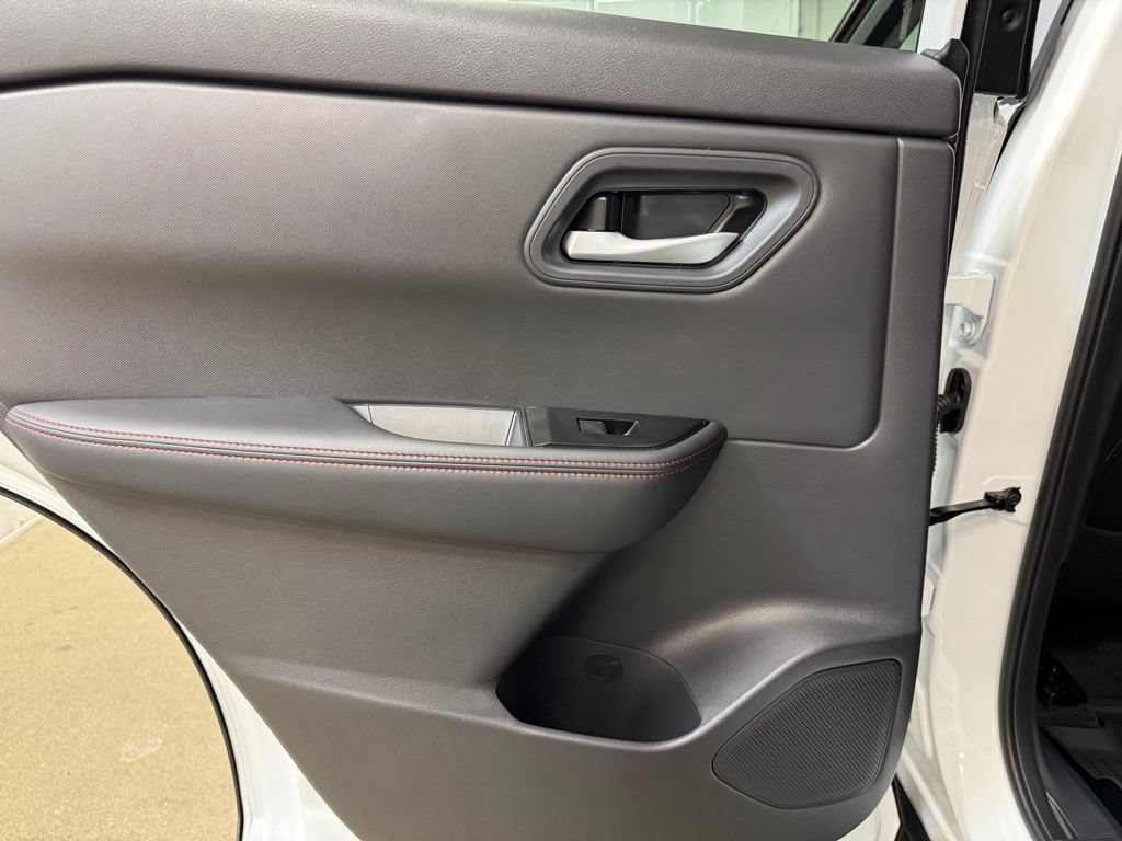 New 2026 Nissan Rogue SV AWD/4WD image 14
