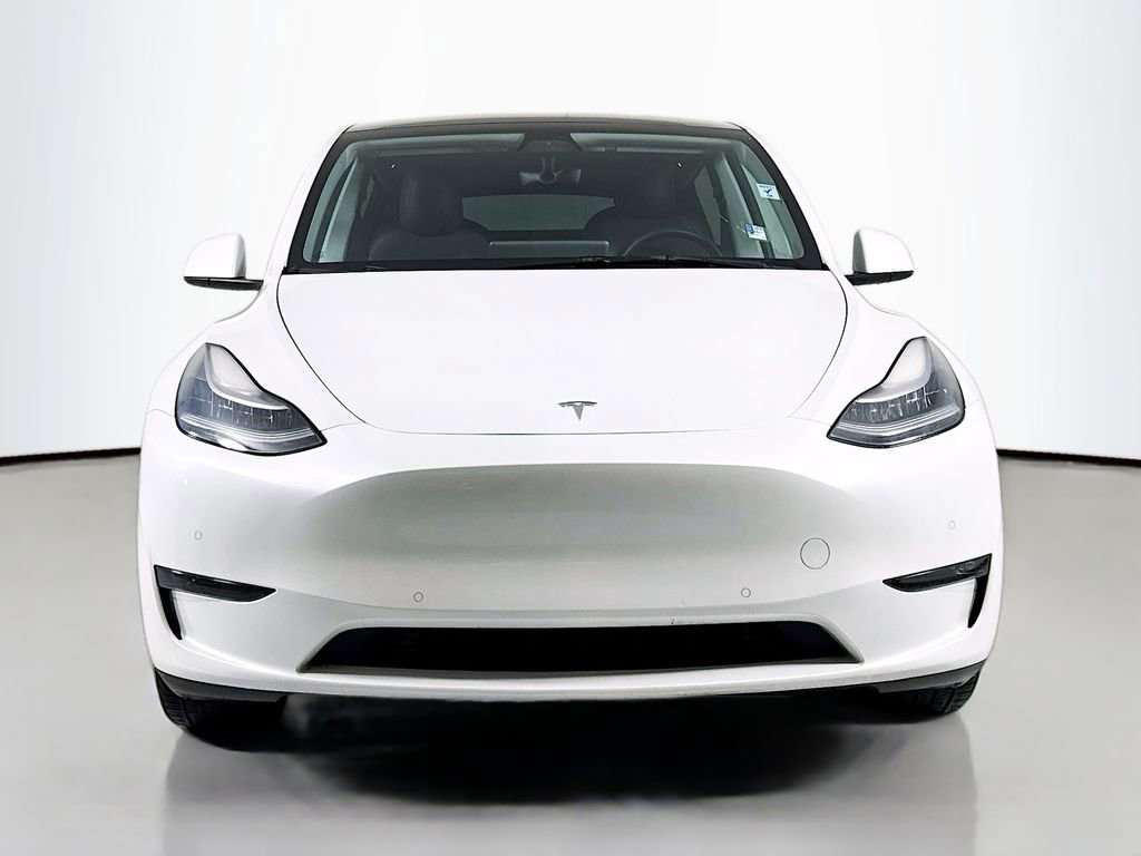 Used 2021 Tesla Model Y 2WD image 2