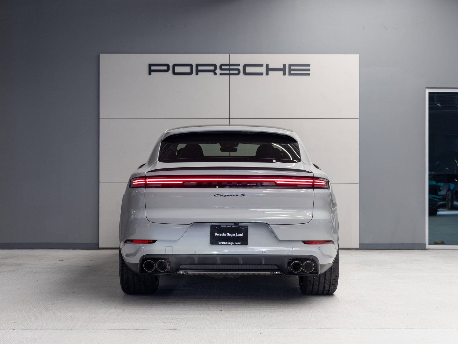 New 2026 Porsche Cayenne S image 6