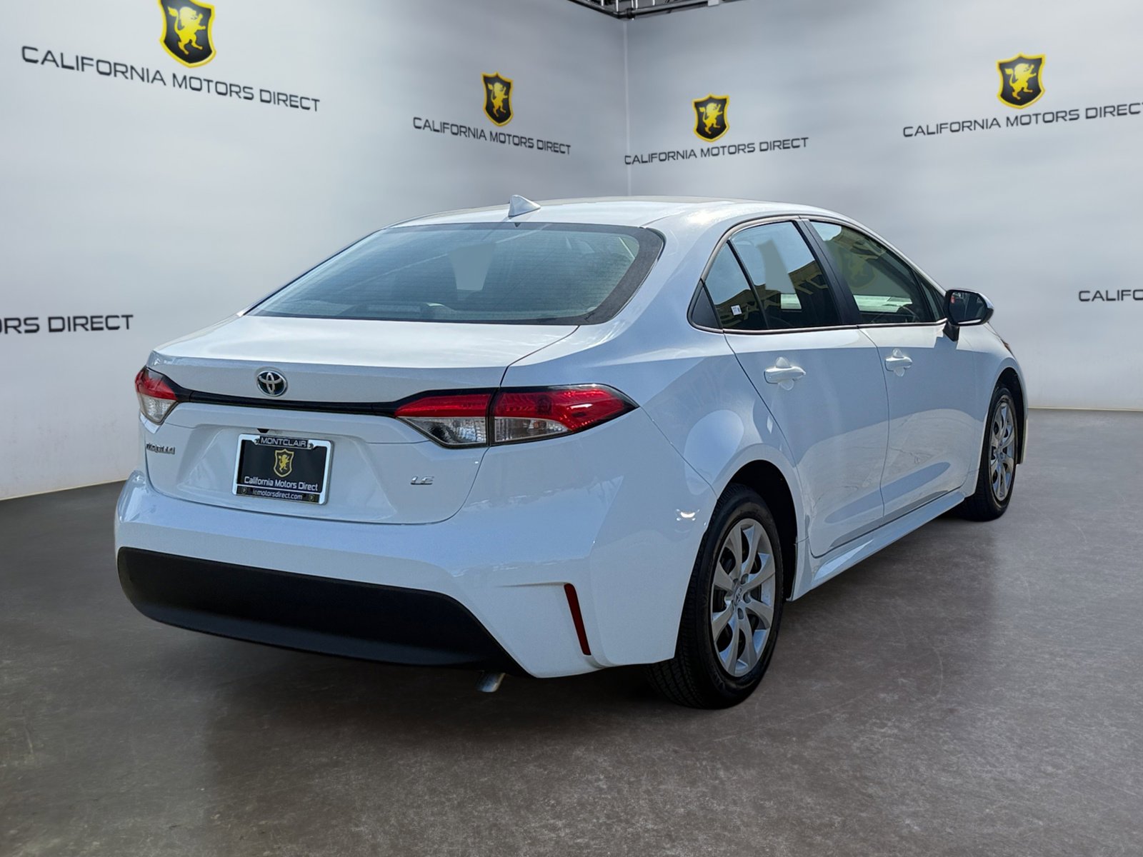 Used 2025 Toyota Corolla LE image 5