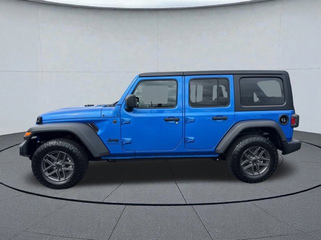 Used 2024 Jeep Wrangler Sport S image 2