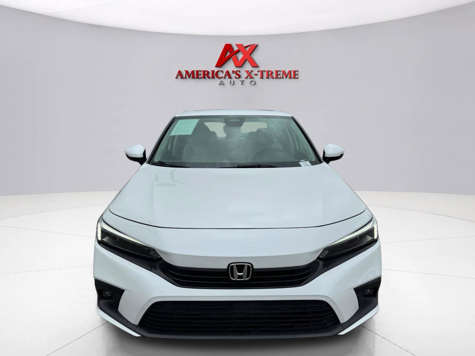 Used 2024 Honda Civic Touring image 9