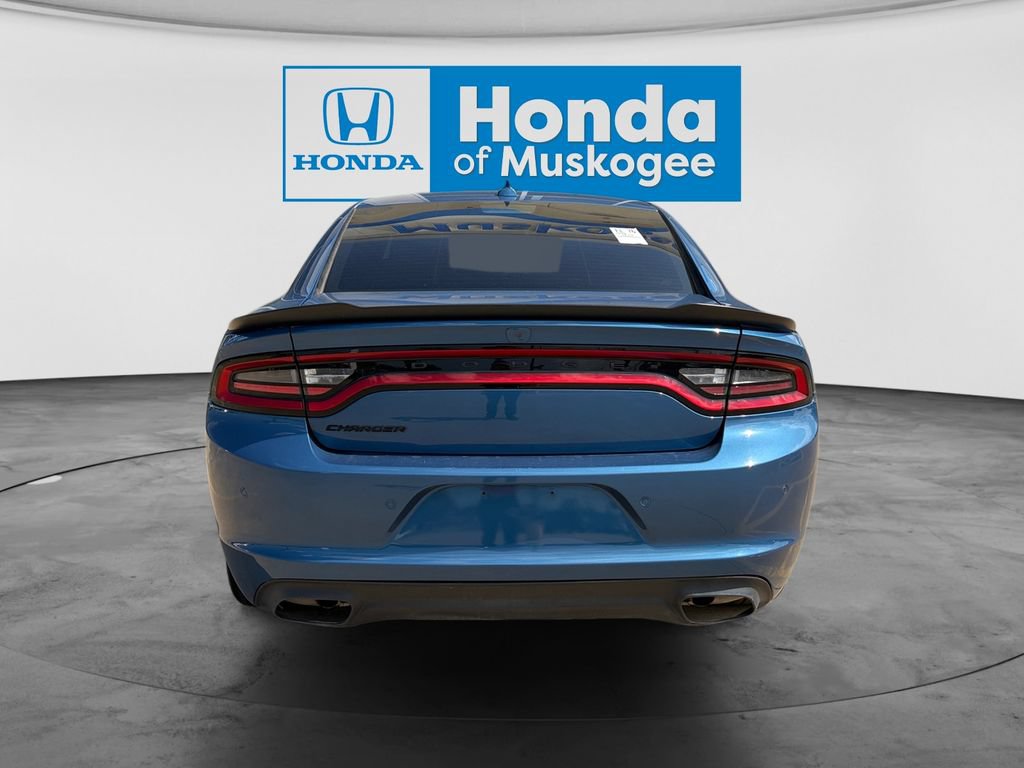 Used 2023 Dodge Charger SXT w/ Plus Group RWD image 6