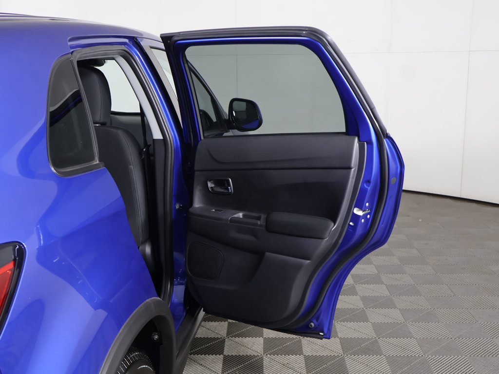 New 2027 Mitsubishi Outlander Sport FWD image 18